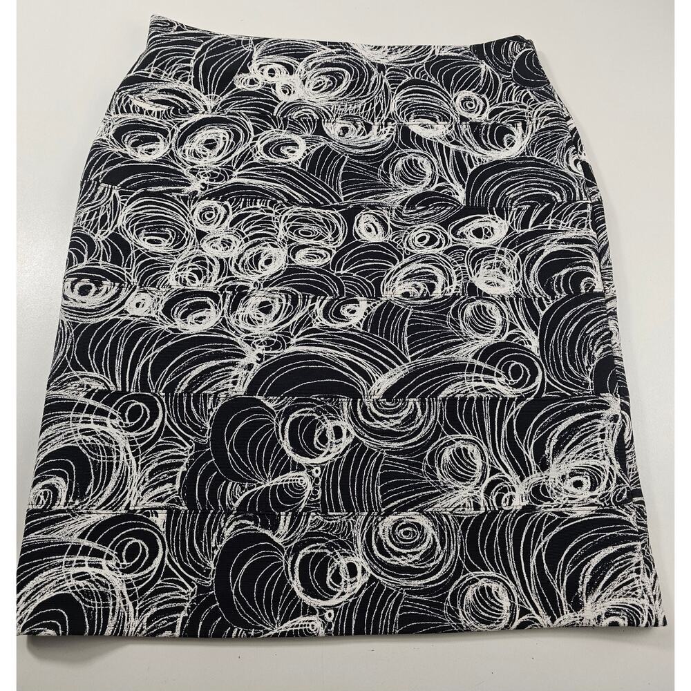 Alfani size medium lined stretch geometric skirt short white black whimisgoth